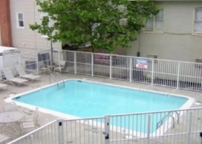 Direct Oceanfront Efficiency With Pool * Ocean Stadt
